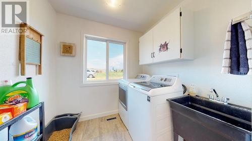20820 Kruger Mountain Road, Osoyoos, BC - Indoor Photo Showing Laundry Room