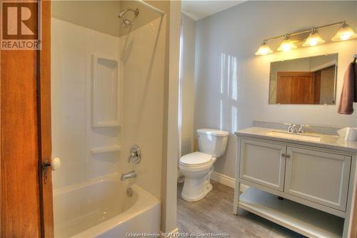 1210 Emerson Rd, Beersville, NB - Indoor Photo Showing Bathroom
