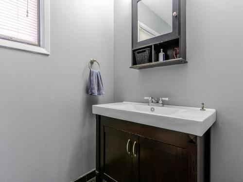 246 Fairview Ave, Kamloops, BC - Indoor Photo Showing Bathroom