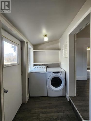 328 6Th Avenue, Broadview, SK - Indoor Photo Showing Laundry Room