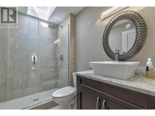 15829 Greenhow Road, Lake Country, BC - Indoor Photo Showing Bathroom