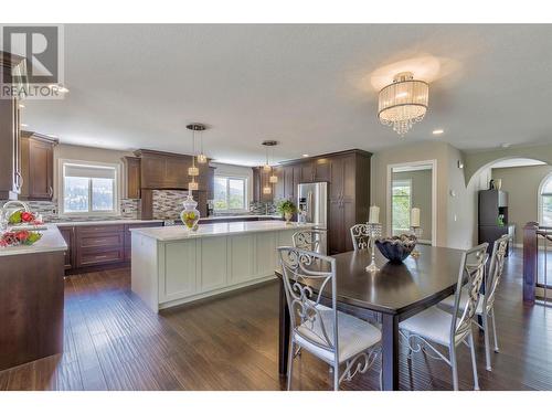 15829 Greenhow Road, Lake Country, BC - Indoor Photo Showing Dining Room