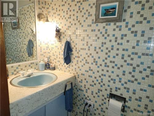 159 High Street, Grand Falls, NB - Indoor Photo Showing Bathroom
