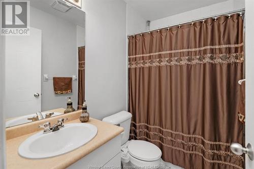 1390 Lauzon Unit# 113, Windsor, ON - Indoor Photo Showing Bathroom