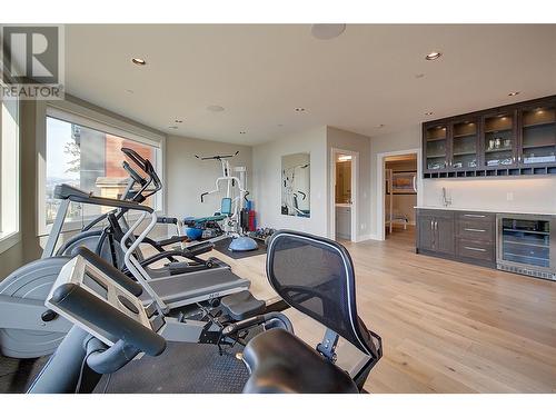 3316 Black Pine Lane, Kelowna, BC - Indoor Photo Showing Gym Room