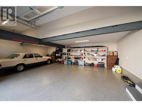 3316 Black Pine Lane, Kelowna, BC - Indoor Photo Showing Garage