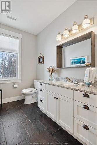 84 Riverside Dr, Shediac, NB - Indoor Photo Showing Bathroom