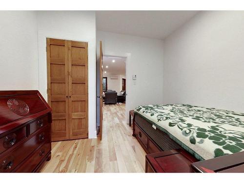 Chambre Ã Â coucher - 4070 Rue Clark, Montréal (Le Plateau-Mont-Royal), QC - Indoor Photo Showing Bedroom