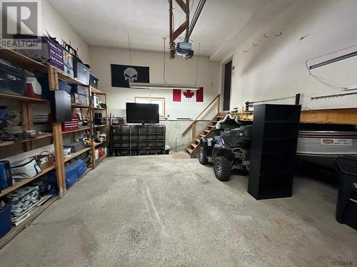 17 Furlong St, Kirkland Lake, ON - Indoor Photo Showing Garage