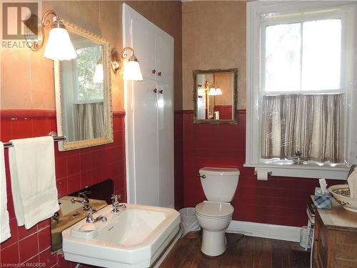 469358 Grey Road 31, Grey Highlands, ON - Indoor Photo Showing Bathroom