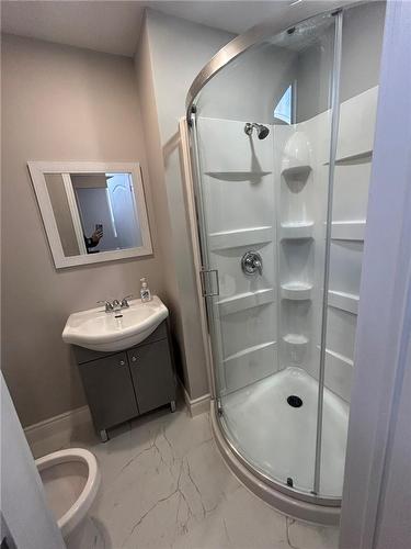 7 Mary Street|Unit #303, Hamilton, ON - Indoor Photo Showing Bathroom