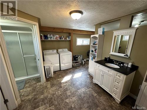 14552 105 Route, Medford, NB - Indoor Photo Showing Laundry Room