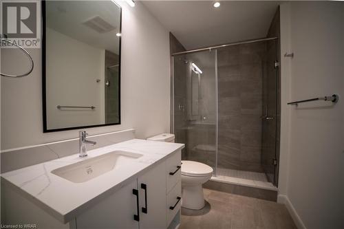 741 King Street W Unit# 1703, Kitchener, ON - Indoor Photo Showing Bathroom