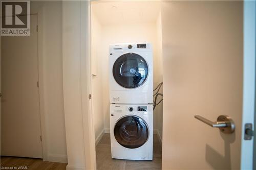 741 King Street W Unit# 1703, Kitchener, ON - Indoor Photo Showing Laundry Room