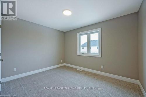 36 Cottonwood Blvd, Aylmer, ON - Indoor Photo Showing Other Room