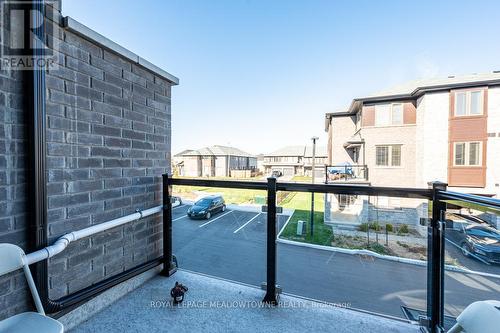 18 - 5000 Connor Drive, Lincoln, ON - Outdoor With Balcony With Exterior