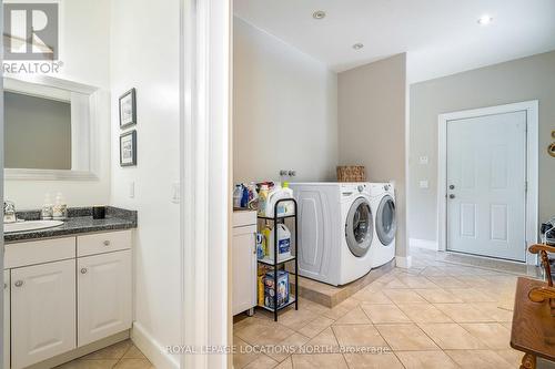177 Harbour Beach Dr, Meaford, ON - Indoor Photo Showing Laundry Room