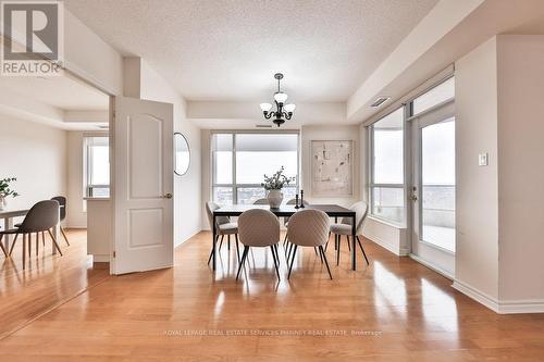 #2306 -1900 The Collegeway, Mississauga, ON - Indoor Photo Showing Dining Room