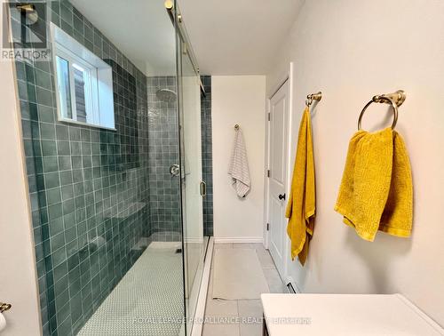 276 William St, Belleville, ON - Indoor Photo Showing Bathroom