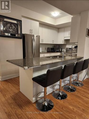 #69 -80 Knotsberry Circ N, Brampton, ON - Indoor Photo Showing Kitchen With Stainless Steel Kitchen With Upgraded Kitchen