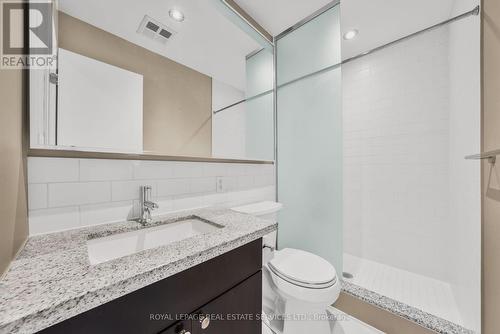#106 -1 Shaw St, Toronto, ON - Indoor Photo Showing Bathroom