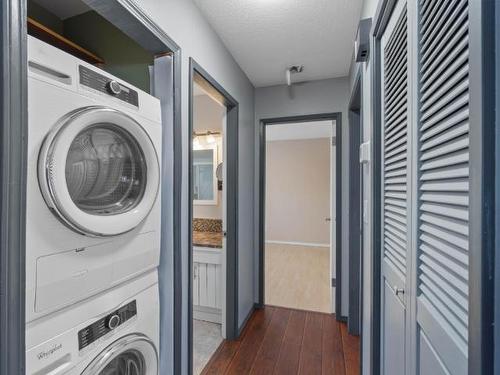 650 Sicamore Drive, Kamloops, BC - Indoor Photo Showing Laundry Room