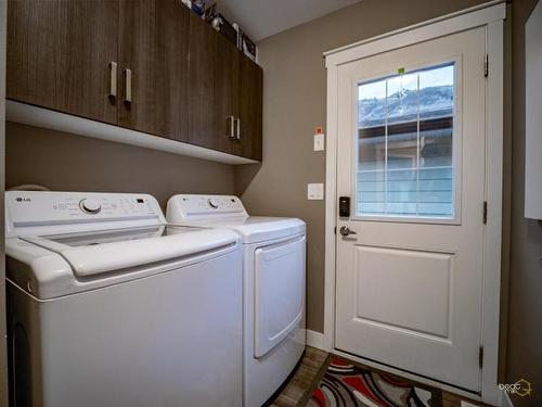 3209 Shuswap Rd, Kamloops, BC - Indoor Photo Showing Laundry Room