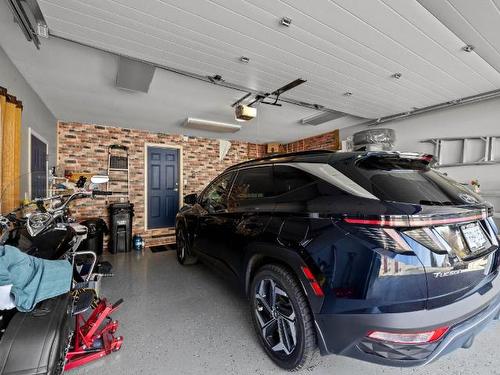 3480 Navatanee Drive, Kamloops, BC - Indoor Photo Showing Garage