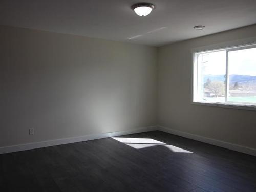 22-1900 Ord Road, Kamloops, BC - Indoor Photo Showing Other Room