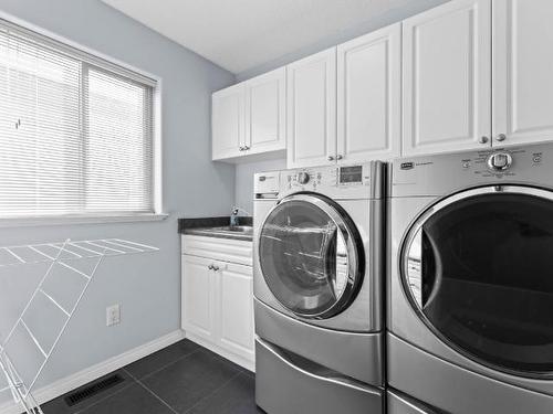 2397 Abbeyglen Way, Kamloops, BC - Indoor Photo Showing Laundry Room