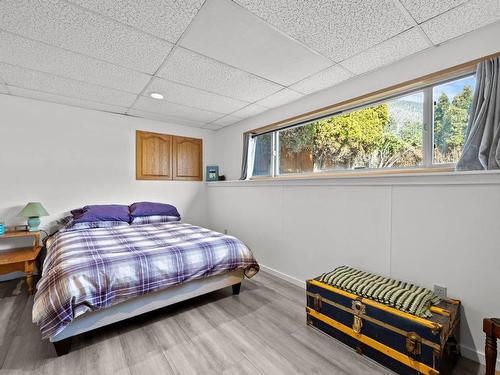 828 Eagleson Cres, Lillooet, BC - Indoor Photo Showing Bedroom