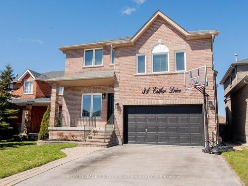 34 Esther Dr, Barrie, ON - Outdoor With Facade