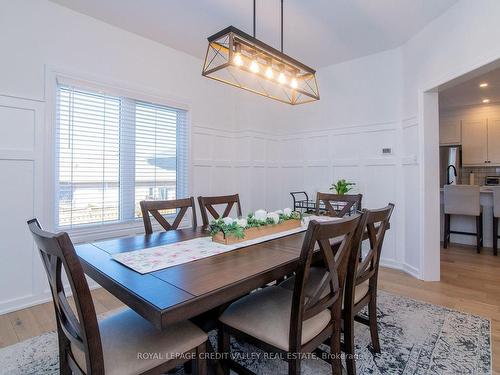 34 Esther Dr, Barrie, ON - Indoor Photo Showing Dining Room