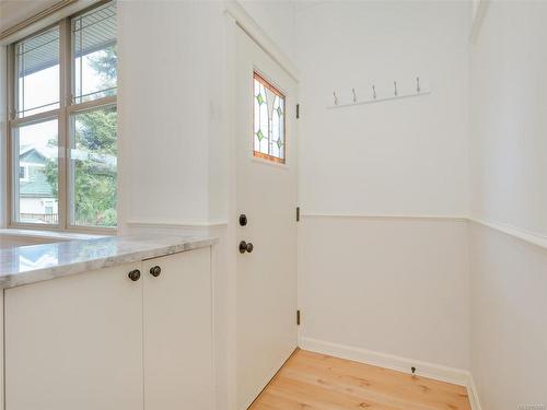 3-220 Moss St, Victoria, BC - Indoor Photo Showing Other Room