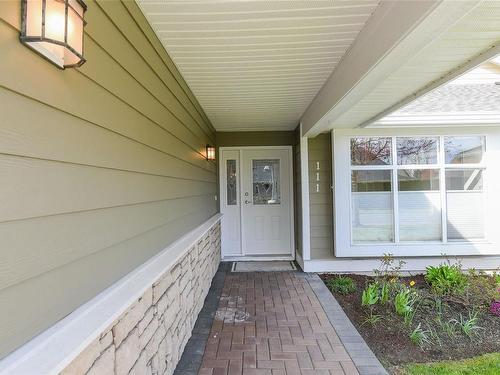 111-44 Anderton Ave, Courtenay, BC - Outdoor With Exterior