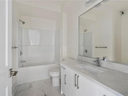 2568 Wentwich Rd, Langford, BC - Indoor Photo Showing Bathroom
