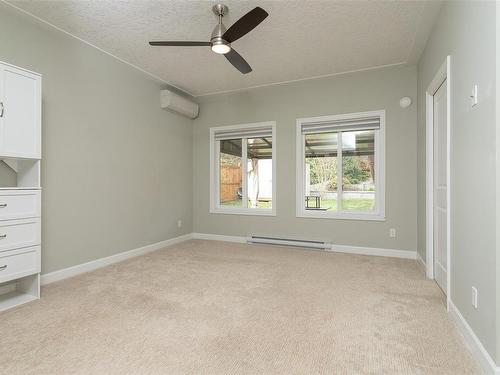 650 Strandlund Ave, Langford, BC - Indoor Photo Showing Other Room
