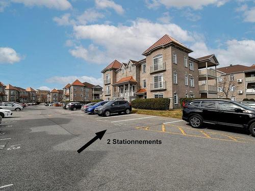 Stationnement - 106-75 Rue Hubert-Aquin, Blainville, QC - Outdoor With Facade