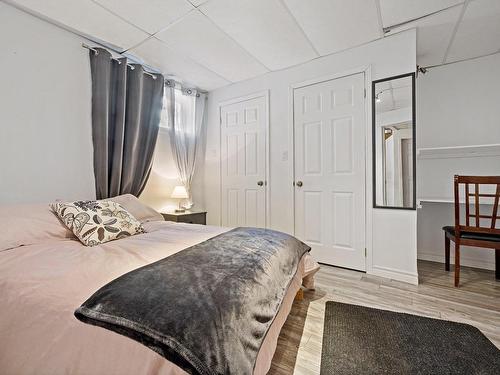Bedroom - 2950 Ch. De La Mullen, Rivière-Rouge, QC - Indoor Photo Showing Bedroom