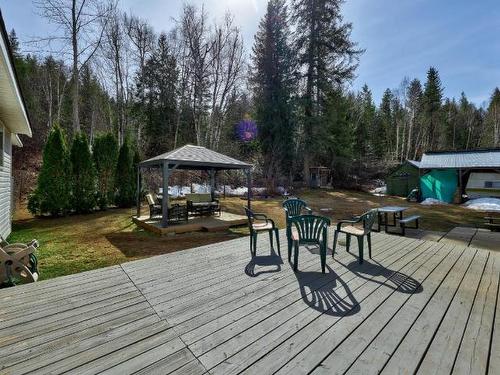 106E N. Thompson Highway E, Clearwater, BC - Outdoor With Deck Patio Veranda
