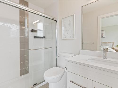 605 Selwyn Close, Langford, BC - Indoor Photo Showing Bathroom