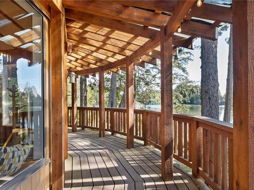 1015 Peninsula Rd, Ucluelet, BC - Outdoor With Exterior