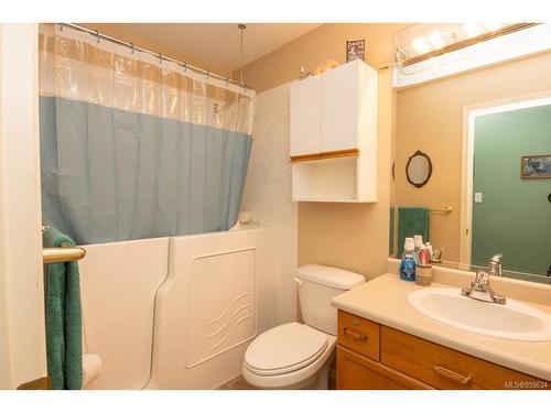 3-5131 Gertrude St, Port Alberni, BC - Indoor Photo Showing Bathroom
