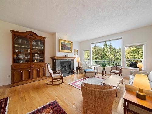 3048 Phillips Rd, Sooke, BC - Indoor Photo Showing Living Room With Fireplace