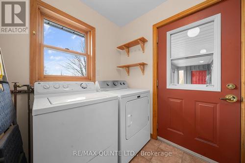 768 Melville Rd, Prince Edward County, ON - Indoor Photo Showing Laundry Room