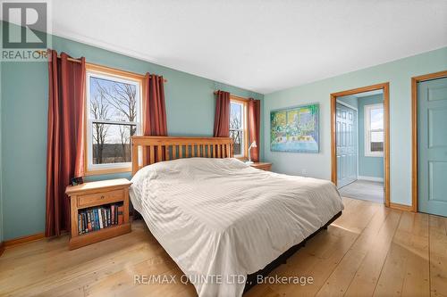 768 Melville Road, Prince Edward County, ON - Indoor Photo Showing Bedroom