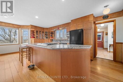 768 Melville Road, Prince Edward County, ON - Indoor Photo Showing Kitchen