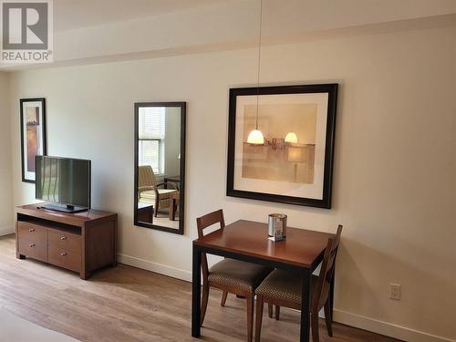 4200 Lakeshore Drive Unit# 331, Osoyoos, BC - Indoor Photo Showing Dining Room