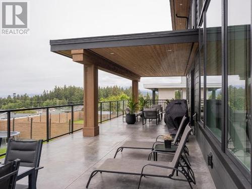 3545 Selkirk Ave, Powell River, BC - Outdoor With Deck Patio Veranda With Exterior