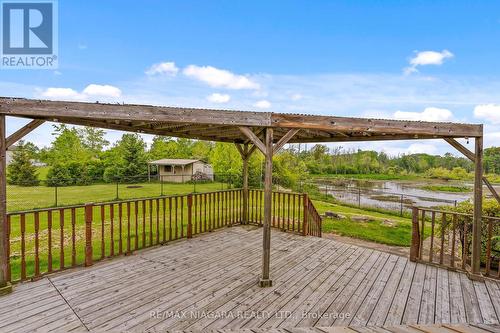 5295 Beavercreek Cres, West Lincoln, ON - Outdoor With Deck Patio Veranda